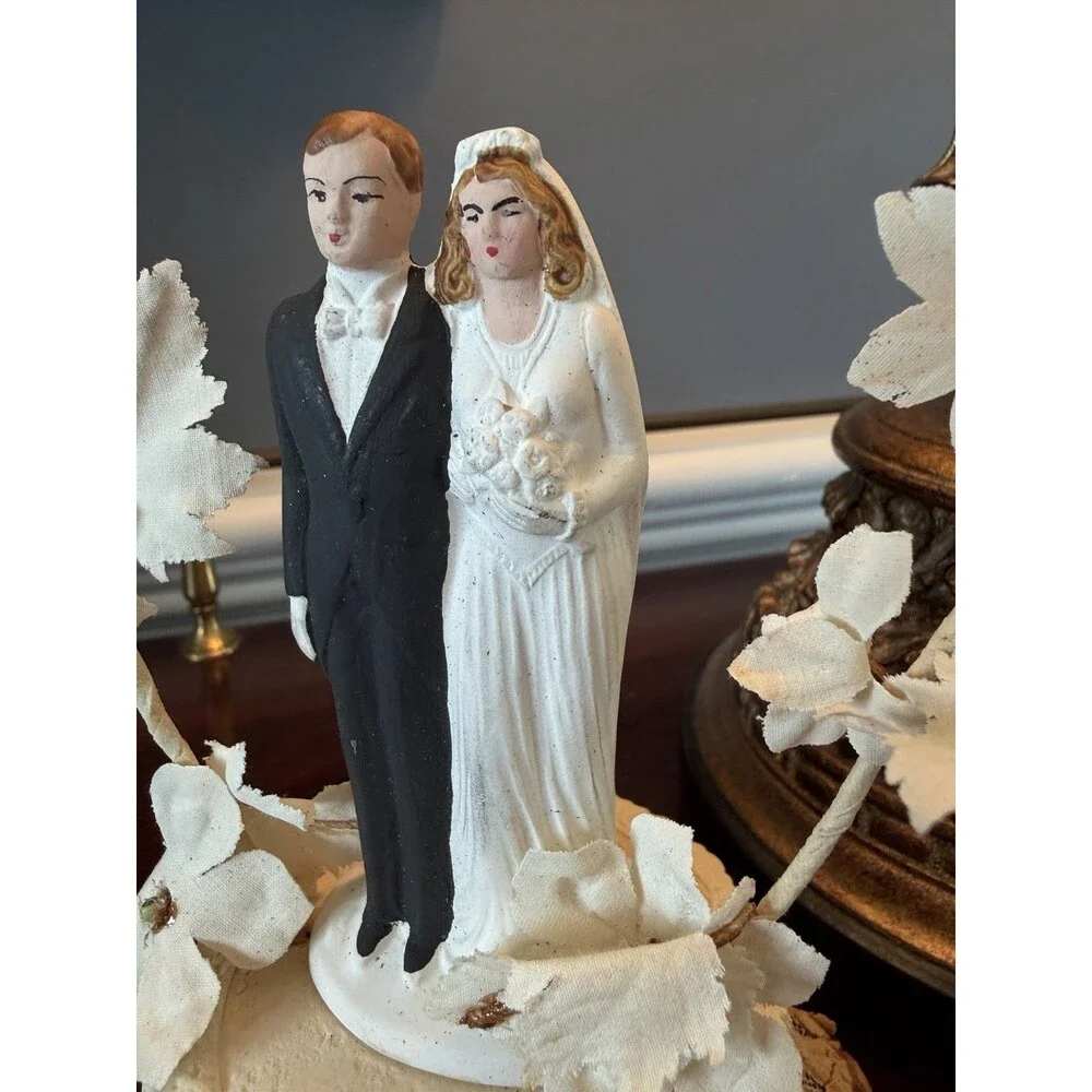 1930s 1940s Wedding Cake Topper Chalkware Bride and Groom Boutonniere